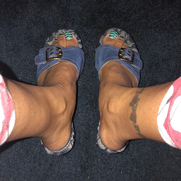 MOVING SALE NO HAGGLING WOMEN AUTHENTIC COACH BLUE DEMIN WEDGE SLIP ON SANDAL - Picture 11 of 13